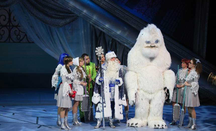 Школа снегурочек. Новогоднее представление для детей