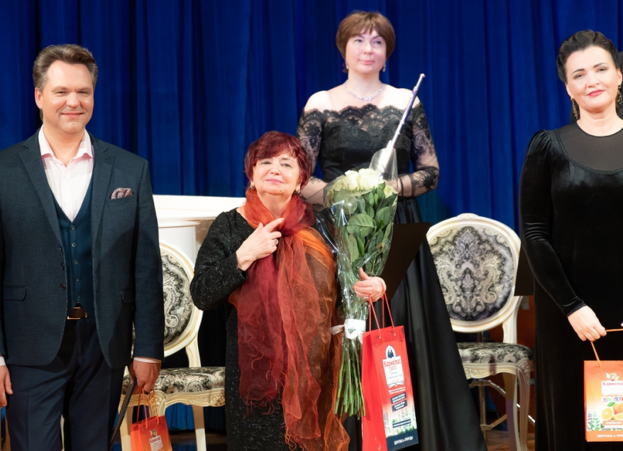 Гостиная Людмилы Жумаевой