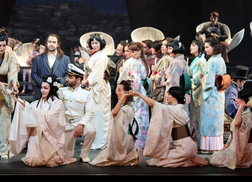 Мадам Баттерфляй