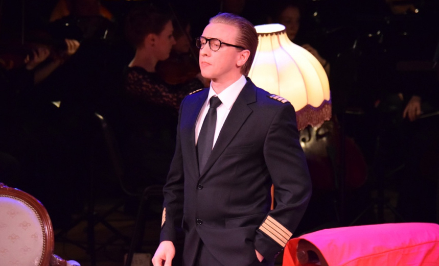 Служанка-госпожа / Телефон